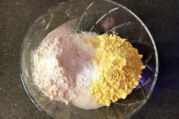 牛奶鸡蛋玉米饼的做法图解2