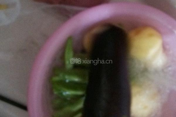 茄子土豆芸豆乱炖！的做法图解2