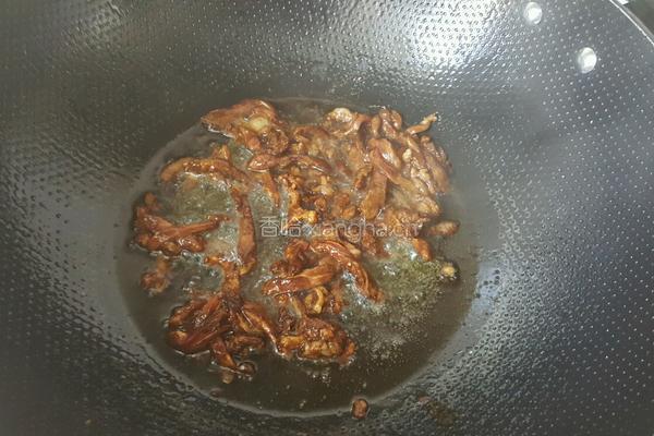 茭白肉丝的做法图解5