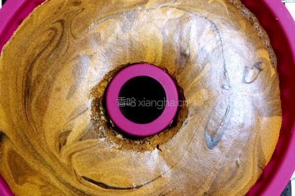 萨瓦林大理石纹戚风的做法图解10
