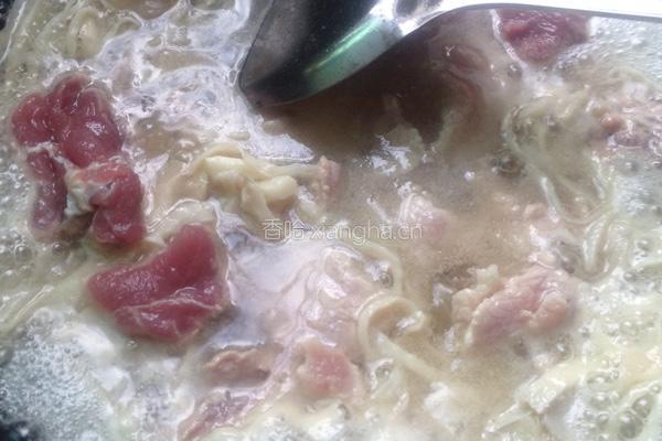 磨菇瘦肉汤的做法图解5