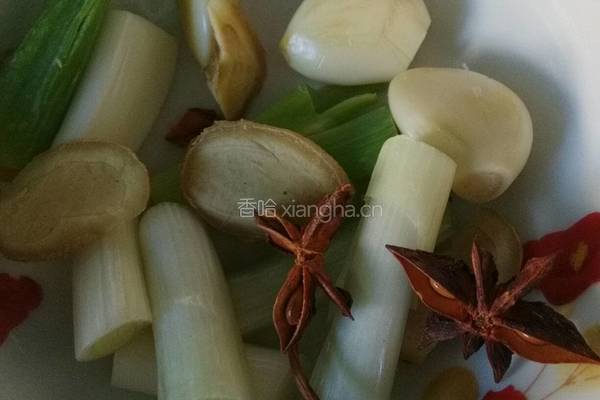 红烧鲫鱼的做法图解3