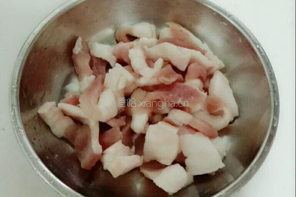 莲藕炒肉的做法图解2
