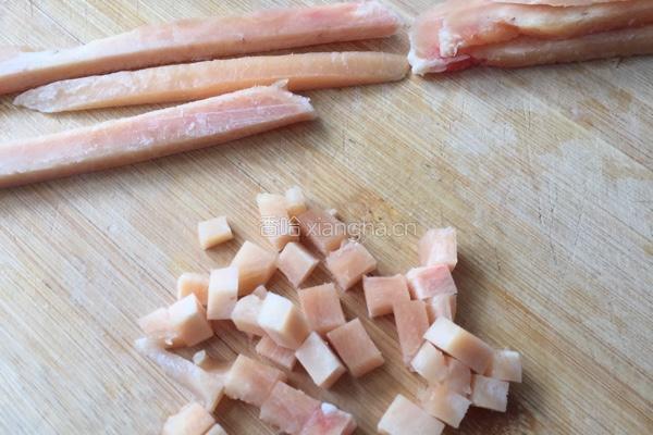 土豆鸡肉焖饭的做法图解1