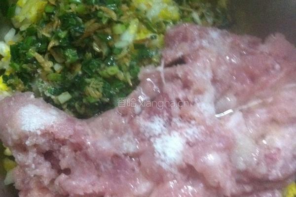 白菜饺子的做法图解4