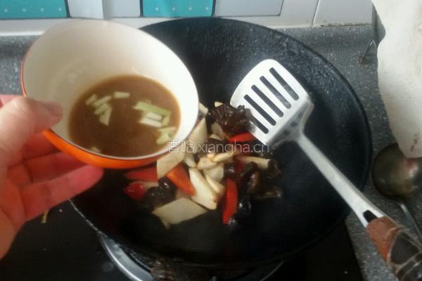 木耳炒山药的做法图解4