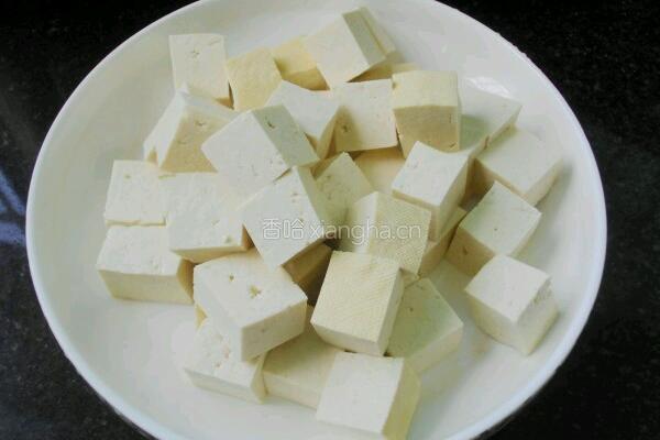 栗子烧豆腐的做法图解3