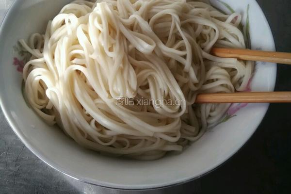 鸡纵油拌面的做法图解3