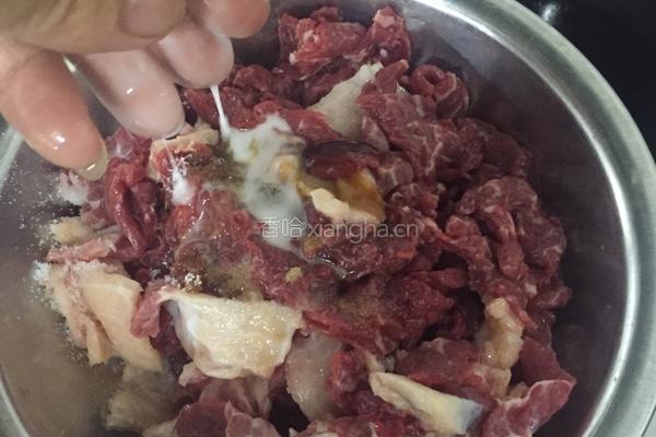 姜蓉蒸雪花牛肉的做法图解5