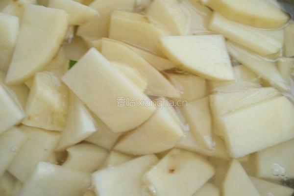 腌猪肉烩小白菜的做法图解3