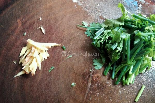 白豆腐鲫鱼汤的做法图解4