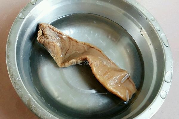 香葱土豆萝卜干丁的做法图解2