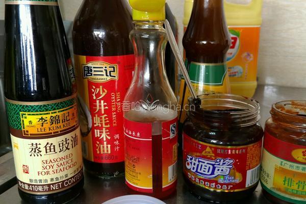 酱香肘子的做法图解3