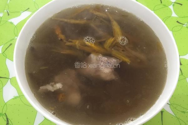 黄花菜排骨汤的做法图解5