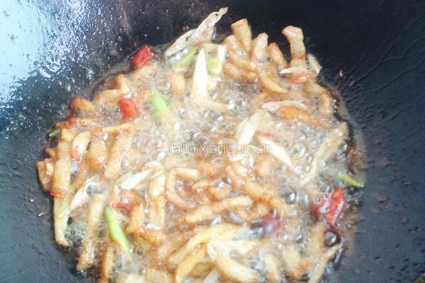 芹菜苗炒肉丝的做法图解6