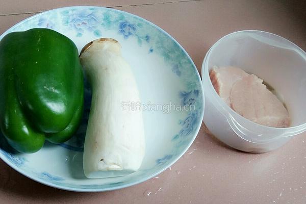 甜椒杏鲍菇肉片的做法图解1