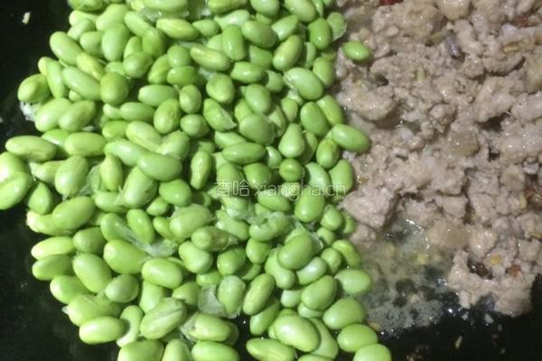 毛豆烧肉的做法图解7