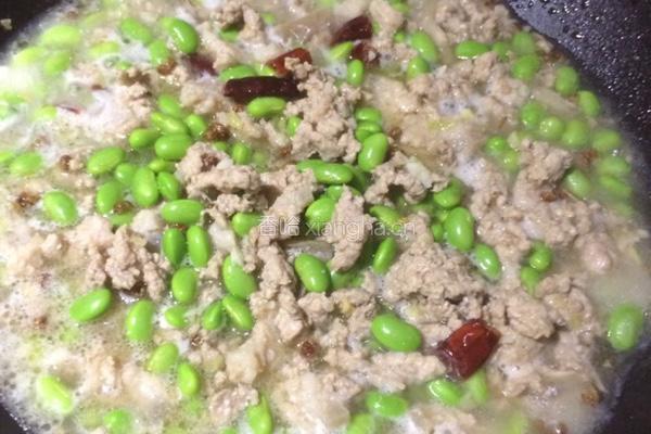 毛豆烧肉的做法图解8