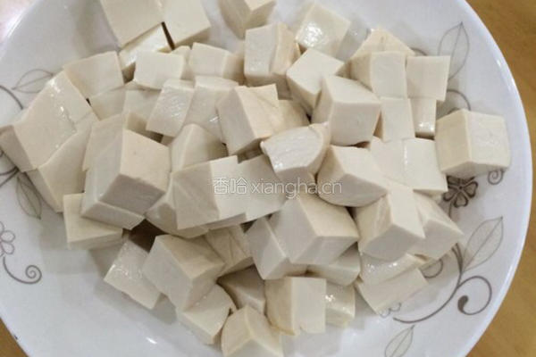 麻婆豆腐的做法图解1