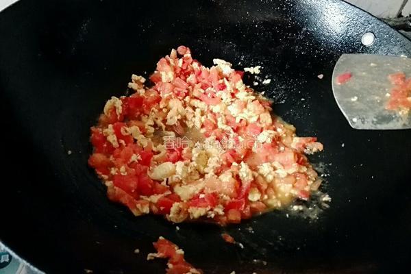 蕃茄鸡蛋拌面的做法图解7