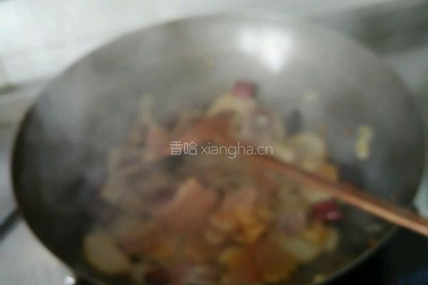 杏鲍菇炒腊肉的做法图解6