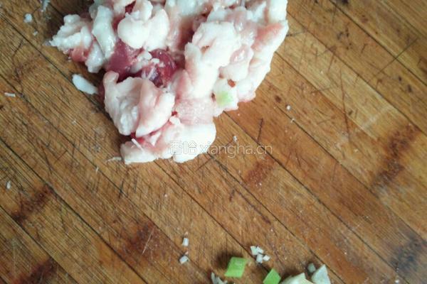 青椒土豆炒肉的做法图解3
