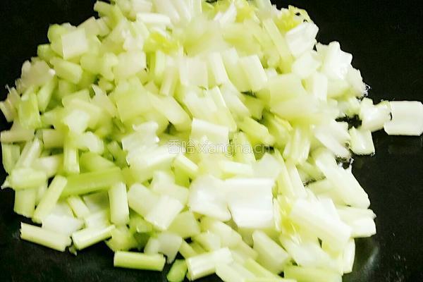 蒜蓉肉未芹菜的做法图解5