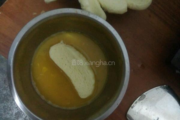 鸡蛋煎馍片的做法图解2