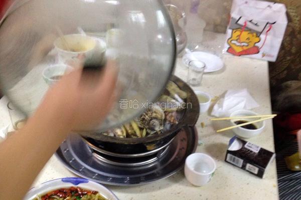 石锅海鲜。海鲜大聚会的做法图解3