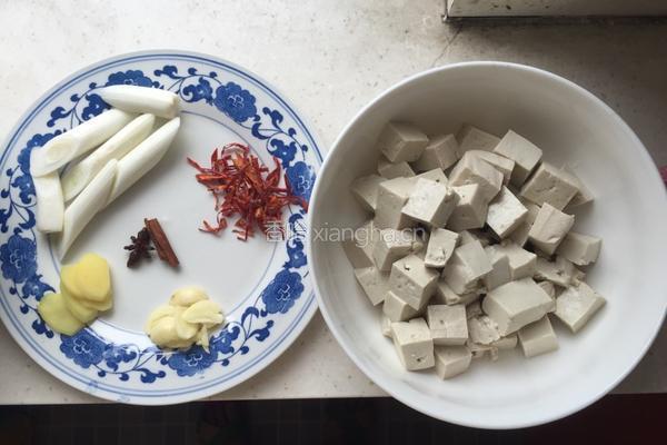 花莲鱼炖豆腐的做法图解5