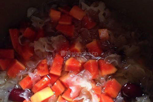 木瓜红枣银耳羹#美容养颜#的做法图解7