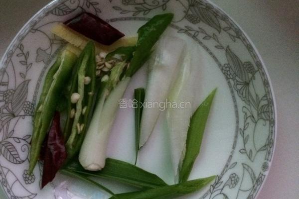 木耳炒山药的做法图解3