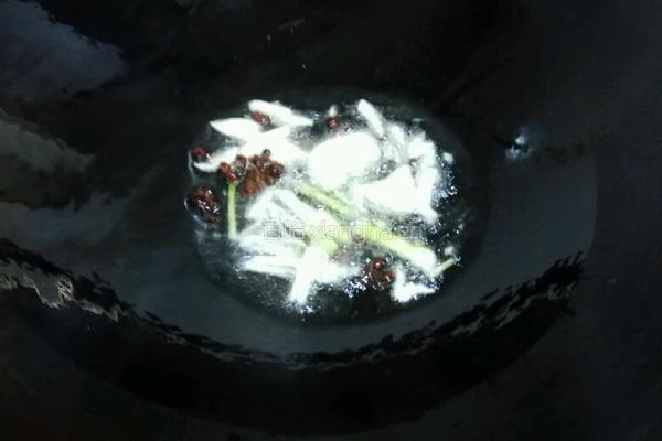 酸辣土豆丝的做法图解3