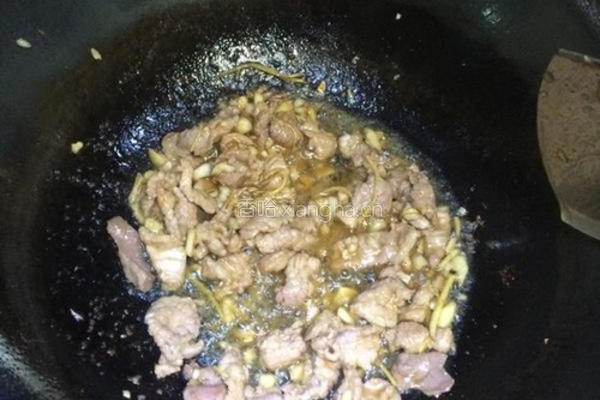 农家小炒肉的做法图解4