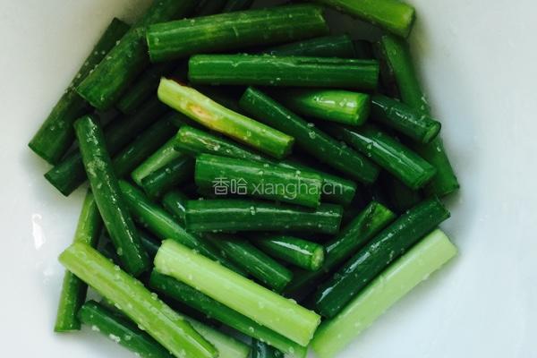 蒜薹花甲的做法图解4