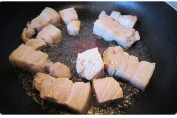 鹌鹑蛋红烧肉的做法图解7