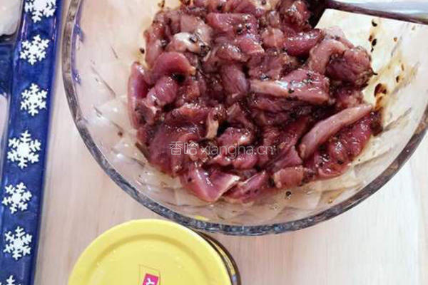 黑椒牛肉烩凉瓜的做法图解3