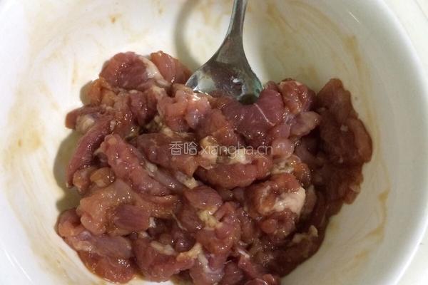 豆腐干炒肉的做法图解3