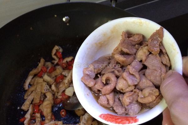 豆腐干炒肉的做法图解8