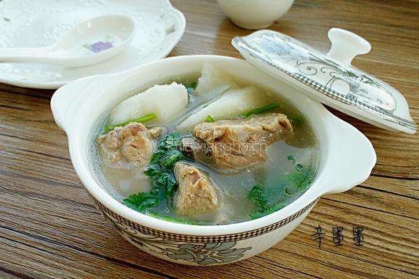 山药排骨汤的做法图解5