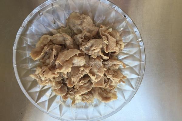 粉丝羊肉酸菜的做法图解2