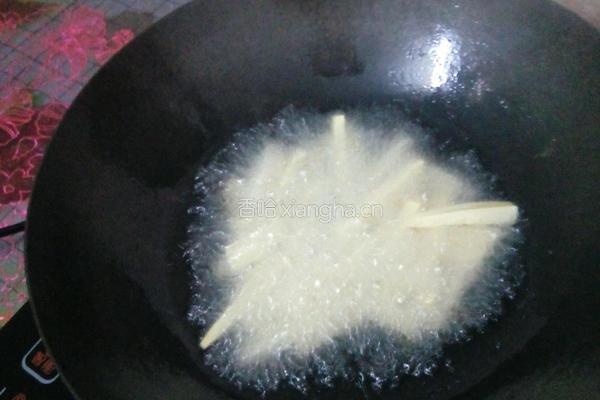 拔丝芝麻薯条的做法图解4