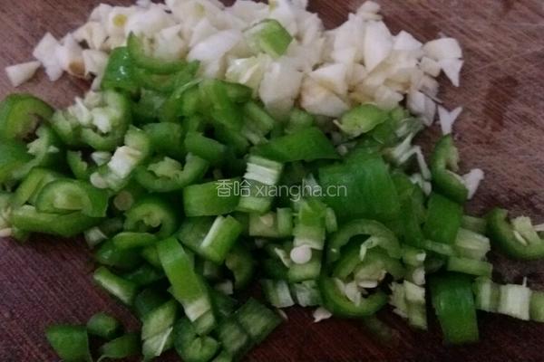 蒜香烧茄子的做法图解2