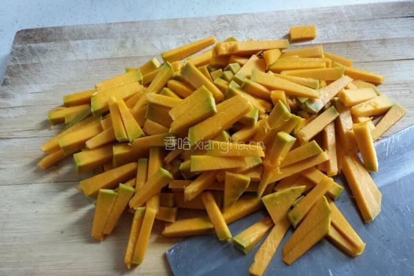 小米南瓜粥的做法图解2