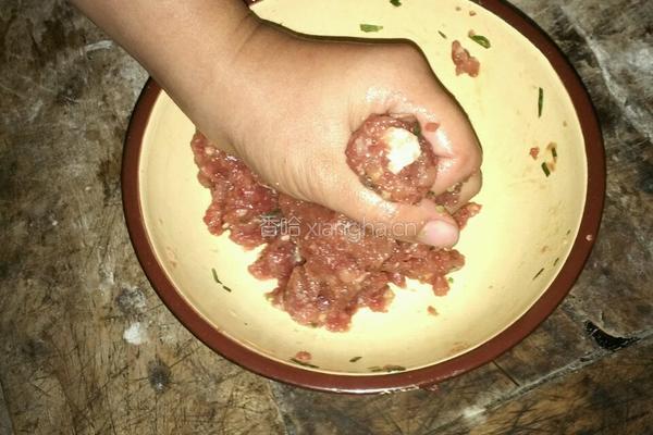 宝宝爱心小肉丸的做法图解4