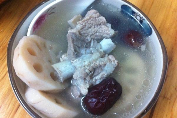 莲藕排骨汤的做法图解8