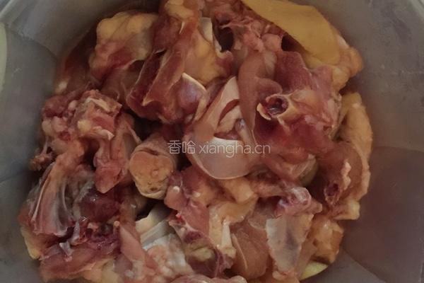 咖喱鸡块饭的做法图解1