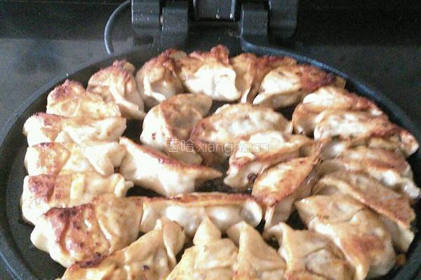 煎饺的做法图解5