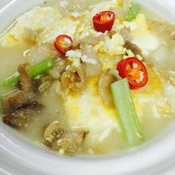 荷包蛋土猪肉的做法[图]