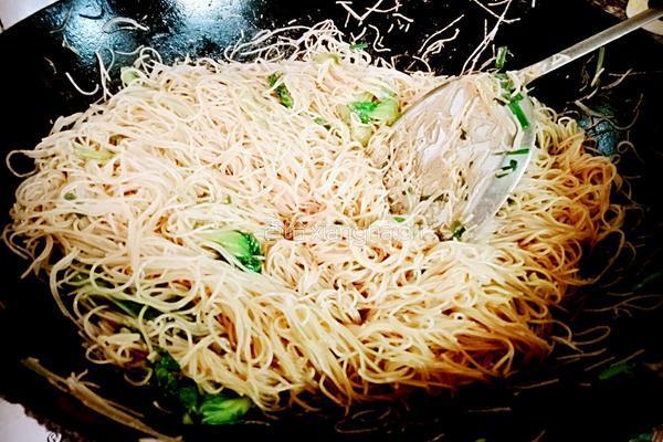 生菜炒米粉的做法图解8